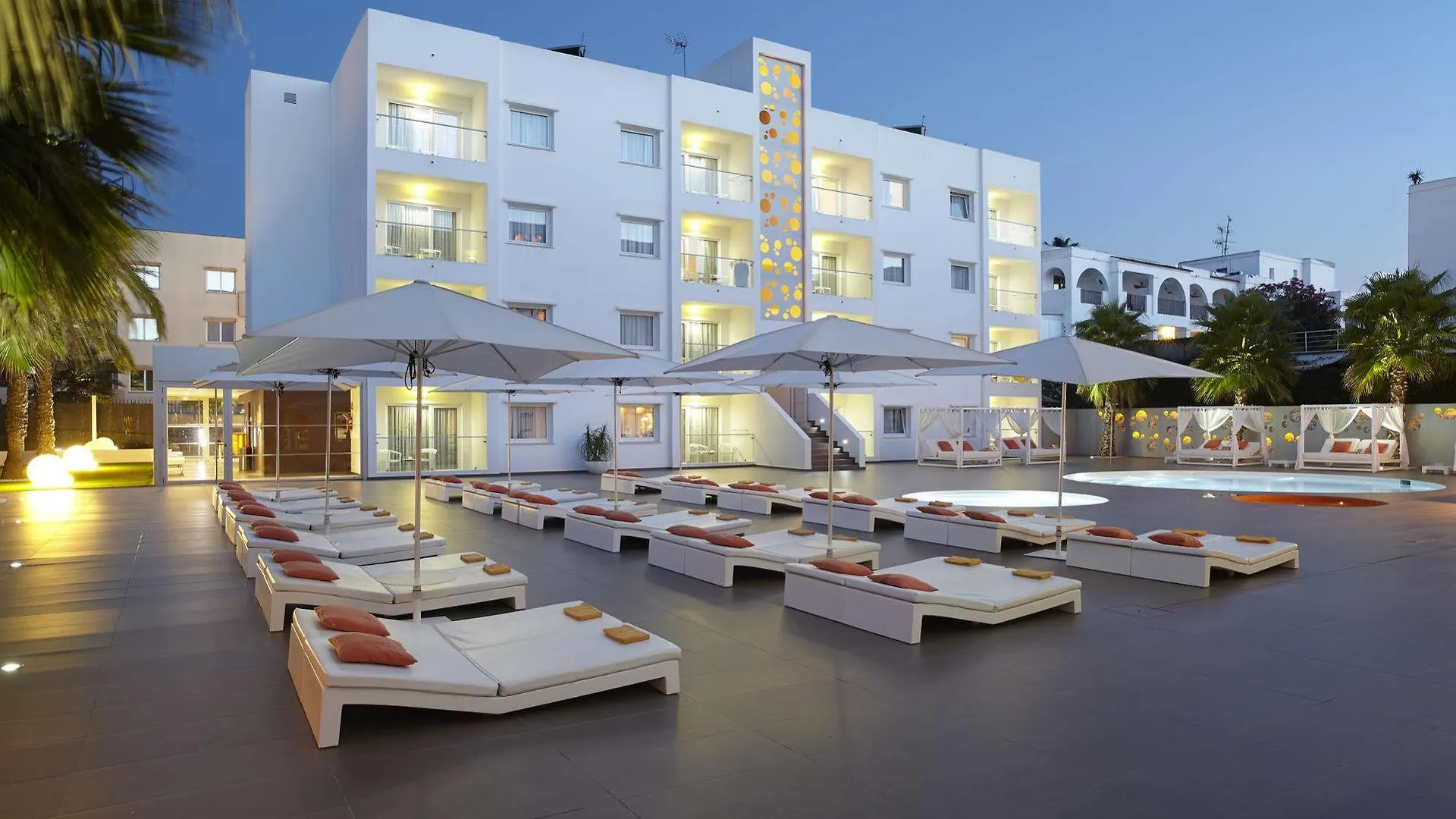 Ibiza Sun Apartments Playa d'en Bossa 4*,  Espagne